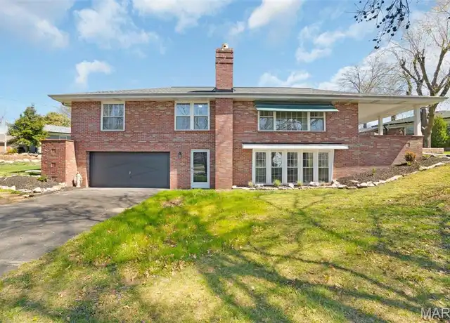 Property at 2 Sappington Acres Dr, Saint Louis, MO, 63126, 3 beds, 2 baths, [object Object]