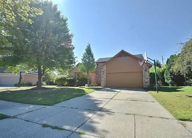 Property at 2358 Saffron Ct, Troy, MI, 48085, 3 beds, 2.5 baths, [object Object]