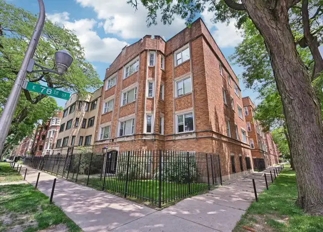 Property at 7757 S Essex Ave Unit 3, Chicago, IL, 60649, 3 beds, 2 baths, [object Object]