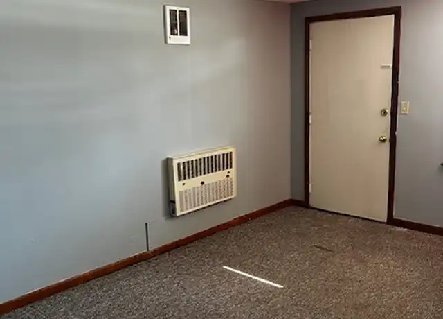 Property at 97 Winsor St Unit 6, Ludlow, MA, 01056, 1 bed, 1 bath, [object Object]