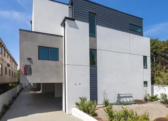 Property at 617 Aviation Way, Manhattan Beach, CA, 90266, 4 beds, 2.5 baths, [object Object]