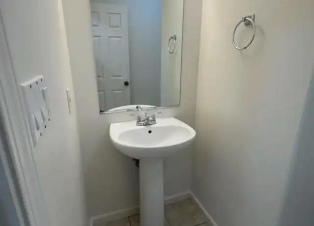 Property at 1785 Queensland Ave, Manteca, CA, 95337, 4 beds, 2.5 baths, [object Object]