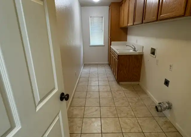Property at 1785 Queensland Ave, Manteca, CA, 95337, 4 beds, 2.5 baths, [object Object]