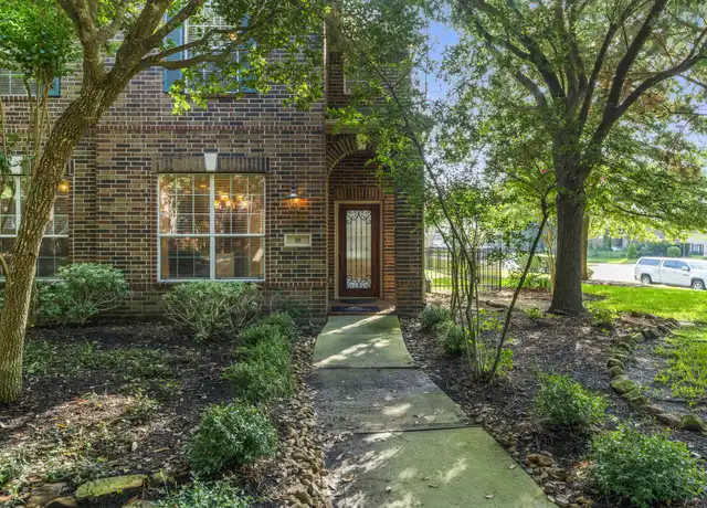 Property at 18 Umbria Ln, Spring, TX, 77382, 3 beds, 2.5 baths, [object Object]