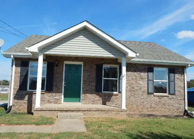 Property at 121 Waterford Dr, Oak Grove, KY, 42262, 3 beds, 1.5 baths, [object Object]
