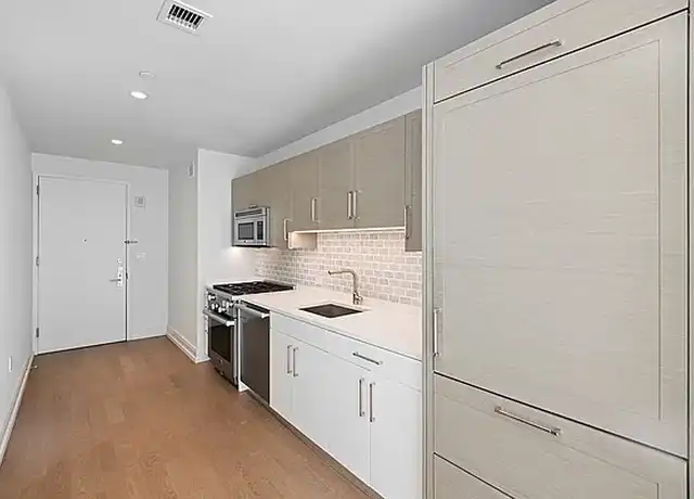 Property at 555 10th Ave Unit 49G, New York, NY, 10018, 0 beds, 1 bath, [object Object]