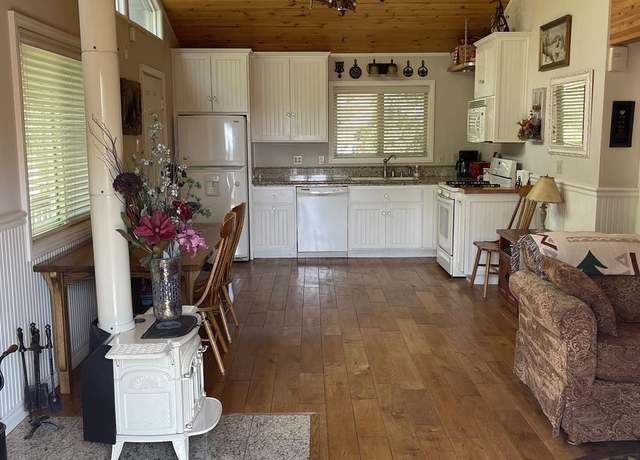 Photo of 1455 Rockspray Ct Unit A, Big Bear Lake, CA 92315