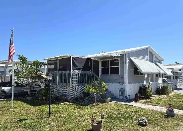 Property at 5255 White Sky Cir Unit 54, Fort Myers, FL, 33908, 1 bed, 2 baths, [object Object]