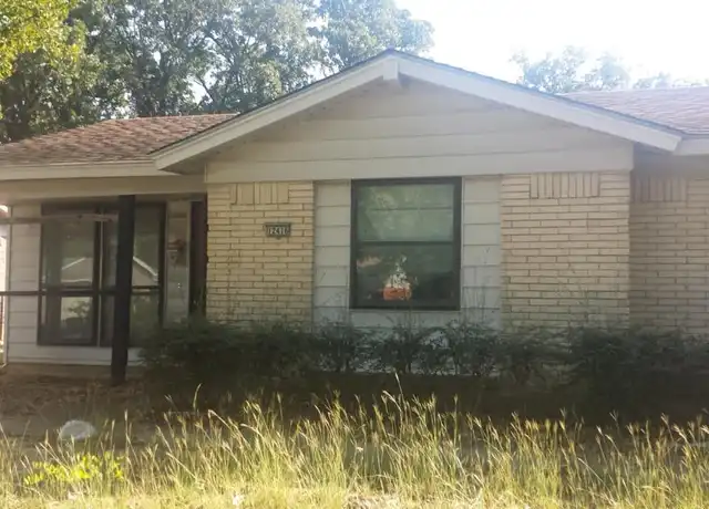 Property at 12416 Shorecrest Ln, Balch Springs, TX, 75180, 4 beds, 1.5 baths, [object Object]