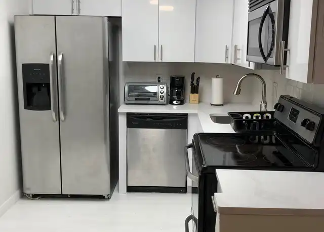 Property at 480 NW 20th St #2140, Boca Raton, FL, 33431, 2 beds, 2 baths, [object Object]
