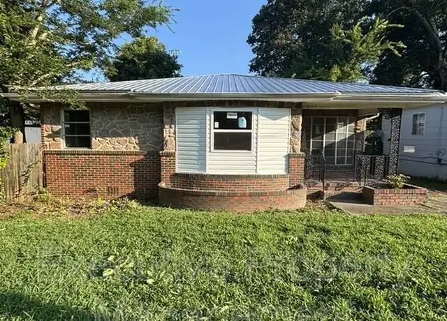 Property at 6624 Myron Massey Blvd, Fairfield, AL, 35064, 3 beds, 2 baths, [object Object]
