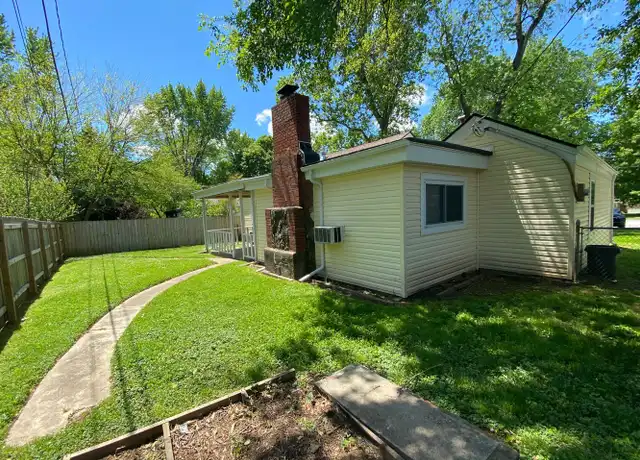 Property at 1312 S National Ave, Springfield, MO, 65804, 3 beds, 1 bath, [object Object]