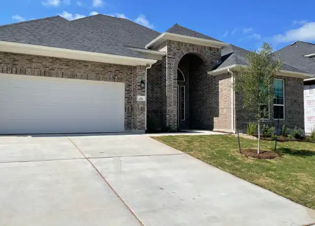 Property at 486 Gamble Dr, Buda, TX, 78610, 4 beds, 2.5 baths, [object Object]