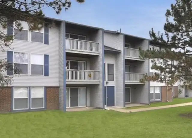 Property at Meridian Meadows Apartments - 4555 Paddock Dr, Okemos, MI, 48864, 1 bed, 1 bath, [object Object]