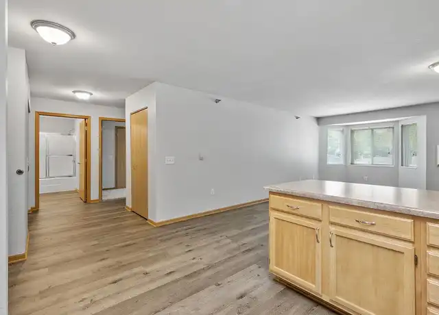 Property at Creekside Commons Apartments - 16535 Tranquility Ct SE, Prior Lake, MN, 55372, 0-1 beds, 1 bath, [object Object]