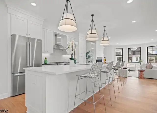 Property at 147 Central Ave Unit 6, Old Tappan, NJ, 07675, 3 beds, 3.5 baths, [object Object]