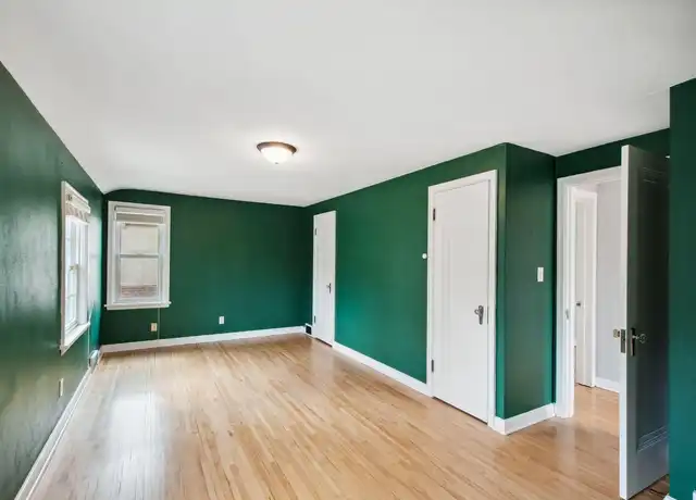 Property at 15 Belvidere St E, Saint Paul, MN, 55107, 2 beds, 2 baths, [object Object]