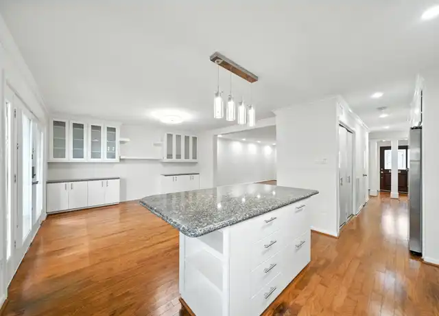 Property at 6468 Burgoyne Rd #51, Houston, TX, 77057, 3 beds, 2.5 baths, [object Object]