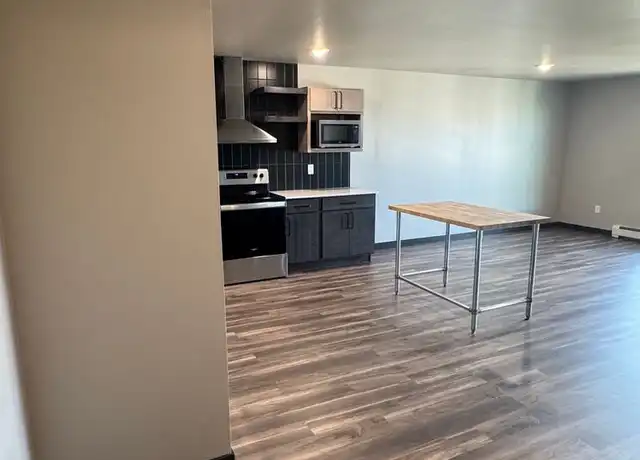 Property at 220 E Greenfield Ln Unit B-405, Bismarck, ND, 58503, 1 bed, 1 bath, [object Object]