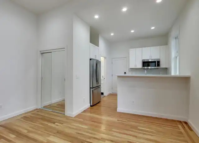 Property at 8 Jansen St, San Francisco, CA, 94133, 1 bed, 1 bath, [object Object]