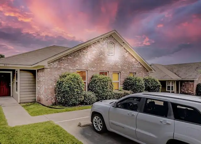 Property at 8620 Mansion Creek Cir, Tyler, TX, 75707, 3 beds, 2 baths, [object Object]