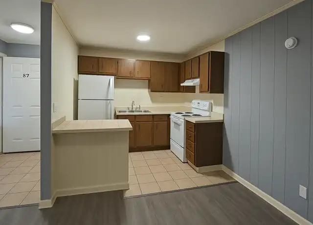 Property at 3706 Timberlake Rd Unit 87, Johnson City, TN, 37601, 1 bed, 1 bath, [object Object]