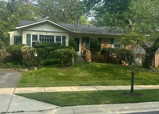 Property at 608 E Lynfield Dr, Rockville, MD, 20852, 4 beds, 2.5 baths, [object Object]