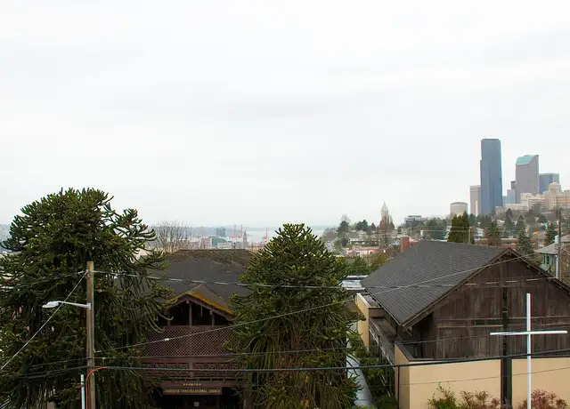 Photo of 310 17th Ave S, Seattle, WA 98144