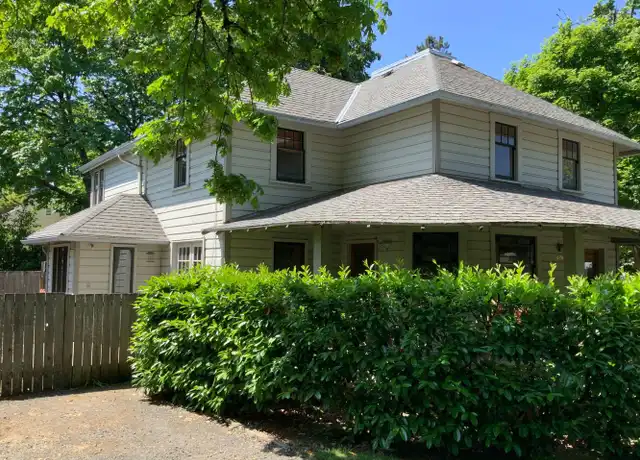 Property at 694 W 10th Ave #1, Eugene, OR, 97402, 1 bed, 1 bath, [object Object]