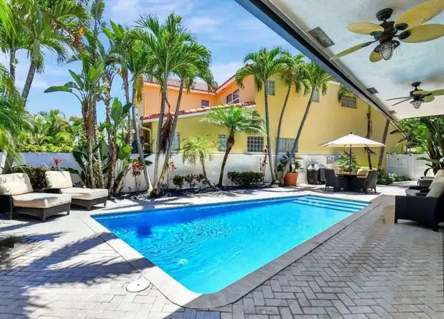 Property at 3567 Commodore Cir, Delray Beach, FL, 33483, 4 beds, 2 baths, [object Object]