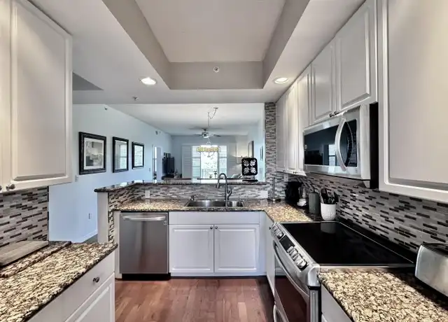 Property at 26 Royal Palm Way #402, Boca Raton, FL, 33432, 2 beds, 2 baths, [object Object]