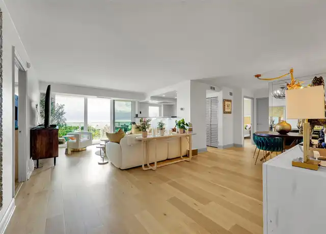 Property at 2841 N Ocean Blvd #1004, Fort Lauderdale, FL, 33308, 2 beds, 2 baths, [object Object]