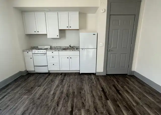 Property at 1010 W Boone Ave Unit 11, Spokane, WA, 99201, 1 bed, 1 bath, [object Object]