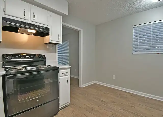 Property at Hidden Pointe Apartments - 11850 Wentling Ave, Baton Rouge, LA, 70816, 3 beds, 2 baths, [object Object]
