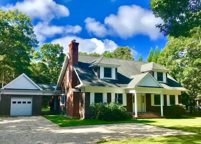 Property at 42 Manor Ln Unit 1, East Hampton, NY, 11937, 4 beds, 2.5 baths, [object Object]
