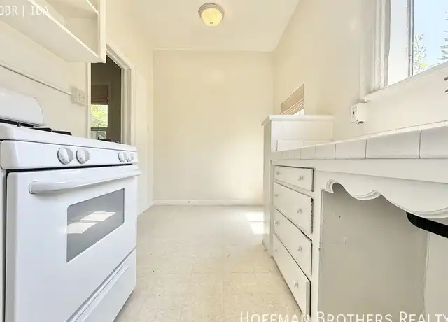 Property at 836 Sanborn Ave Unit 322A, Los Angeles, CA, 90029, 0 beds, 1 bath, [object Object]