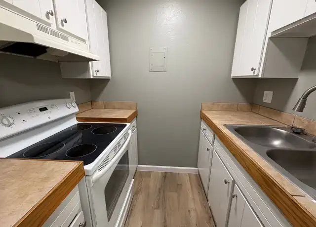 Property at 2644 E Yampa St Unit 207, Colorado Springs, CO, 80909, 1 bed, 1 bath, [object Object]
