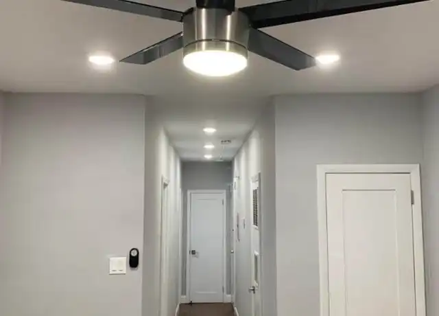 Property at 402 W Walnut Ln Unit 124A, Philadelphia, PA, 19144, 1 bed, 1 bath, [object Object]