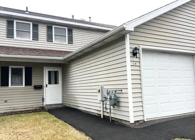 Property at 24 Esplande St, Selkirk, NY, 12158, 2 beds, 1.5 baths, [object Object]
