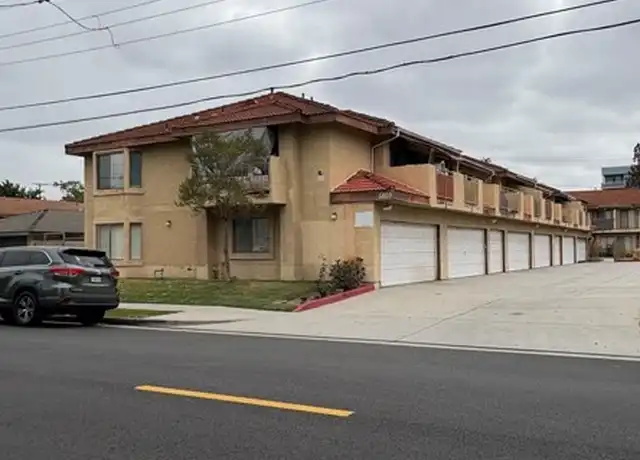Property at 5800 Fullerton Ave Unit 10, Buena Park, CA, 90621, 2 beds, 1.5 baths, [object Object]