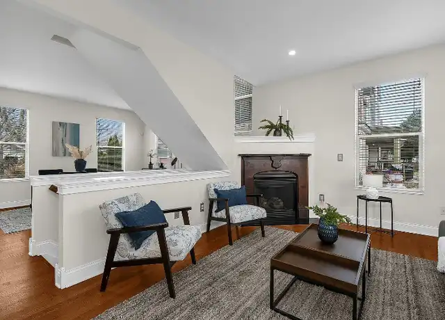 Property at 979 Pennsylvania Ave, Columbus, OH, 43201, 3 beds, 3.5 baths, [object Object]