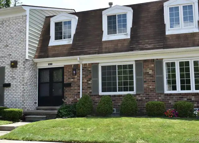 Property at 1833 Torquay Ave, Royal Oak, MI, 48073, 2 beds, 1.5 baths, [object Object]