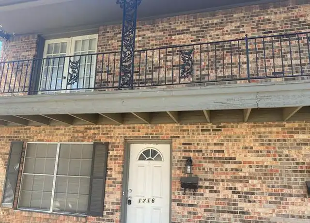 Property at 1716 S Travis St, Sherman, TX, 75090, 2 beds, 1.5 baths, [object Object]