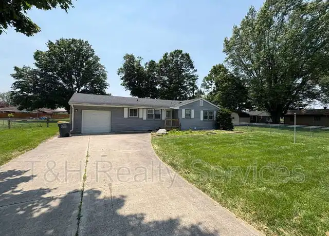 Property at 909 Essex Dr, Anderson, IN, 46013, 3 beds, 1 bath, [object Object]