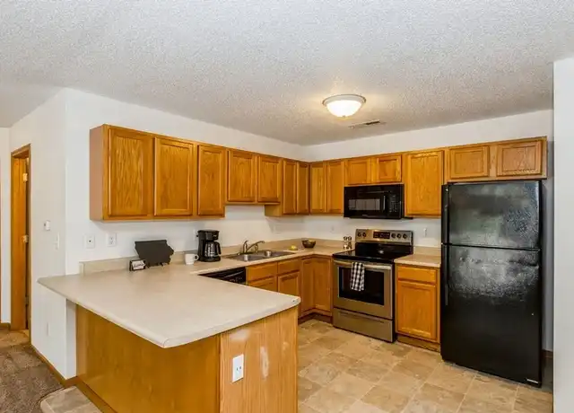 Property at 627 Potter St, Tiffin, IA, 52340, 2 beds, 1 bath, [object Object]