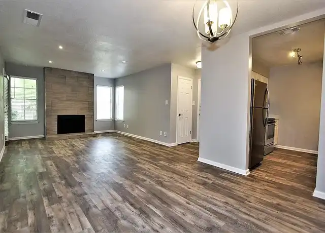 Property at Tramor at Cannon Place - 1500 W William Cannon Dr, Austin, TX, 78745, 1-2 bed, 1-2 bath, [object Object]