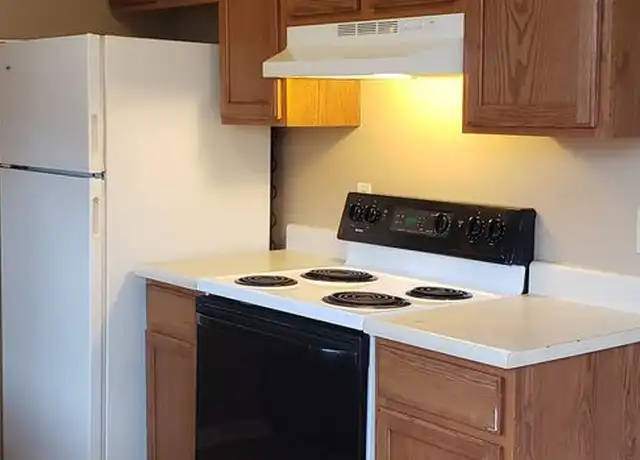 Property at 112 Mallory Ct Apt 2, Richmond, KY, 40475, 2 beds, 1.5 baths, [object Object]