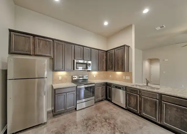 Property at 108 Samuel Dr Unit B, Mustang Ridge, TX, 78610, 3 beds, 2 baths, [object Object]