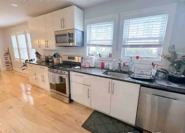 Property at 294 Arlington St, Watertown, MA, 02472, 3 beds, 2.5 baths, [object Object]