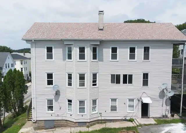 Property at 38 Everard St Unit U3, Worcester, MA, 01605, 3 beds, 1 bath, [object Object]